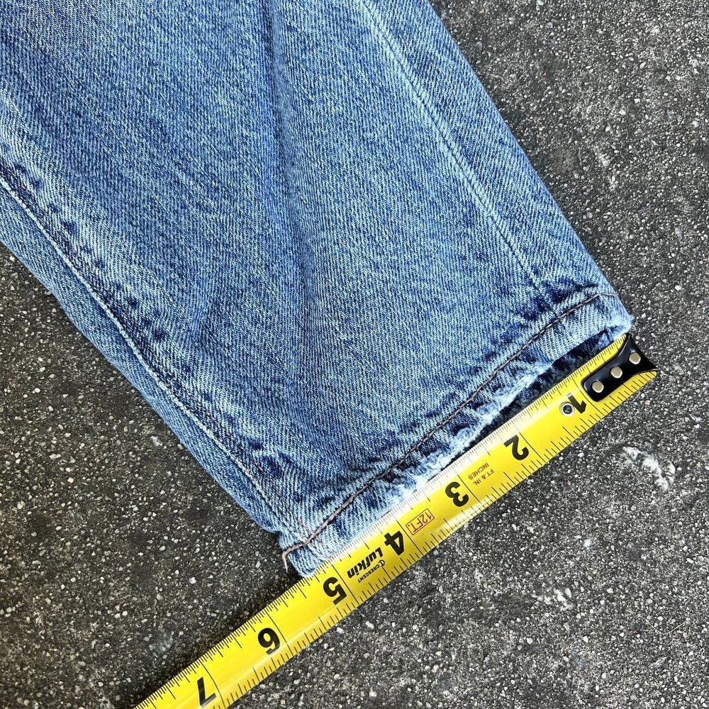 American Eagle AE Ripped Distressed Relaxed Mom Jean Daylight Destroy US 0 Reg - Picture 8 of 11